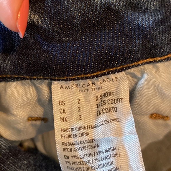 Highest Rise Mom Jeans AE - Picture 3 of 5